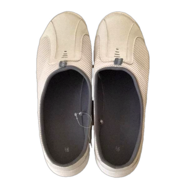 None Shoes - Ladies Shoes White Size 9.5 NWT
